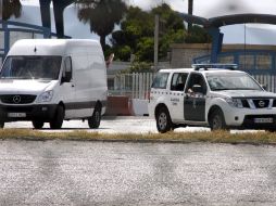 Equipo de técnicos del ministerio español se desplazó a Gibraltar para recoger parte de las colecciones arqueológicas. EFE  /