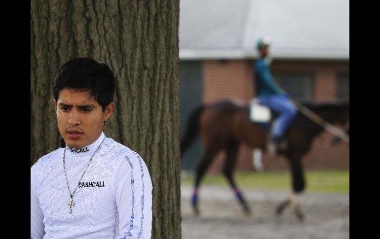 Con la baja por lesión del caballo, se esfuman las posibilidades de una victoria histórica de Gutiérrez. REUTERS  /