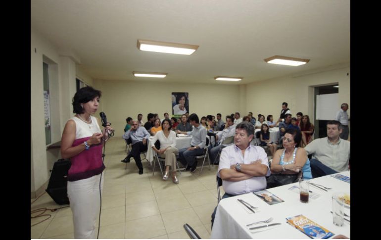 Mendoza asegura que equipará el Hospitalito. ESPECIAL  /