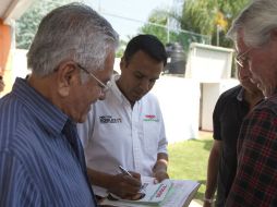 Reunión de Héctor Robles con vecinos de Zapopan. ESPECIAL  /