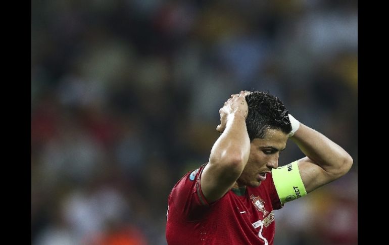 Cristiano Ronaldo, líder de la selección de Portugal, no pudo mover las redes en el primer partido. ARCHIVO  /