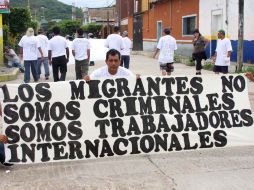 Migrantes centroamericanos y activistas piden al movimiento #YoSoy132 incluir el tema migratorio en peticiones. EL UNIVERSAL  /