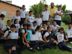 Grupo de 5º 'A' de la escuela urbana No. 176 'Alberto Orozco Romero'.  /