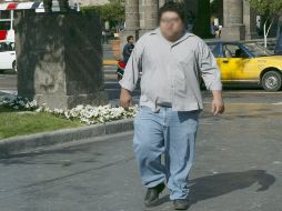 La conclusión sigue siendo la misma, los peligros de la obesidad superan sus pocas ventajas. ARCHIVO  /