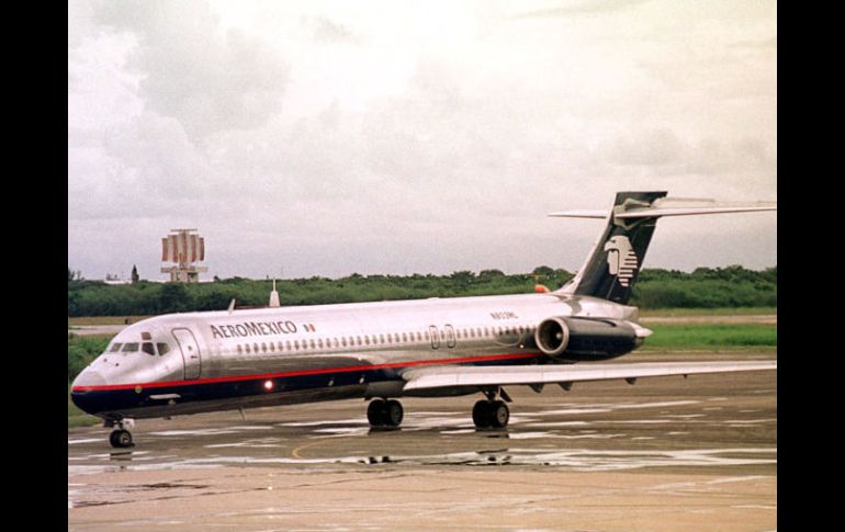 Aeroméxico podrá conectar a sus pasajeros a tierras colombianas. ARCHIVO  /