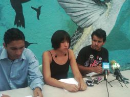 Nuevos voceros de #YoSoy132 en Guadalajara informaron los detalles del tercer debate que organizan.  /