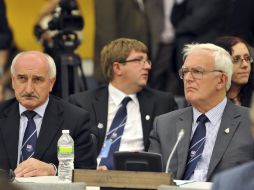 Los asambleístas malvinenses Mike Summers (i) y Roger Edwards (d) en el Comité de Descolonización de la ONU. EFE  /