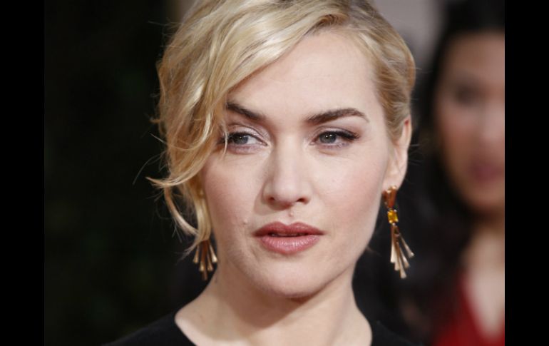 Kate Winslet, de 36 años, condecorada como Caballero del Imperio Británico por sus servicios a la interpretación. ARCHIVO  /