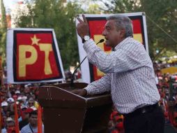 Andrés Manuel López Obrador durante el mitin, esta tarde, que encabezó en Ciudad Victoria. EL UNIVERSAL  /