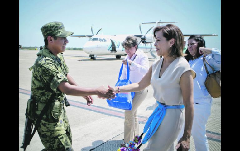 Josefina Vázquez Mota en el momento en el que llega a Tamaulipas, dentro de su gira proselitista. EL UNIVERSAL  /