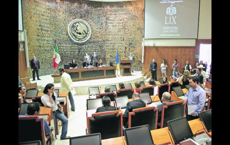 El Congreso recibió una orden judicial para saldar su deuda con la consultora.  /