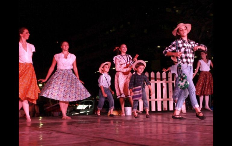 Las 22 coreografías con música original, serán interpretadas a lo largo de nueve funciones. ARCHIVO  /