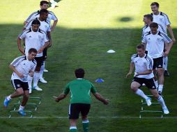 La selección de Alemania cerró su preparación en Lviv. AFP  /