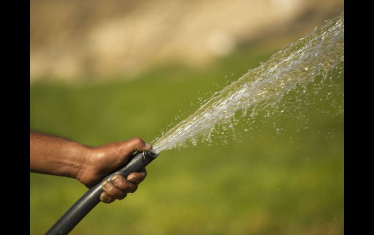 Los filtros se fabricaban con materiales incapaces de ajustarse a la densidad del agua. ARCHIVO  /