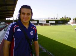 Reynoso viaja junto con el equipo a España, pero no tuvo acción en el primer partido de pretemporada. ESPECIAL  /