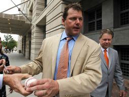 El ex lanzador Roger Clemens fue encontrado hoy no culpable de los cargos de perjurio que el gobierno federal presentó en su contra. AP  /