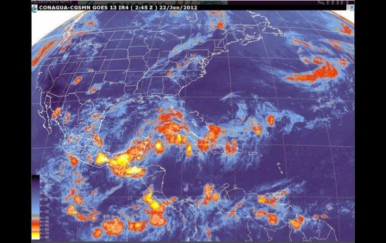 Imagen tomada del sitio web del SMN donde se puede apreciar la baja presión localizada al oriente de la Península de Yucatán.  /