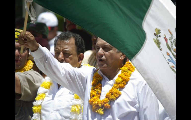 López Obrador vuelve a negar vínculos con el Presidente venezolano, Hugo Chávez. EFE  /