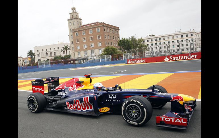 Sebastian Vettel busca el primer sitio en el Gran Premio de Europa este fin de semana. AP  /