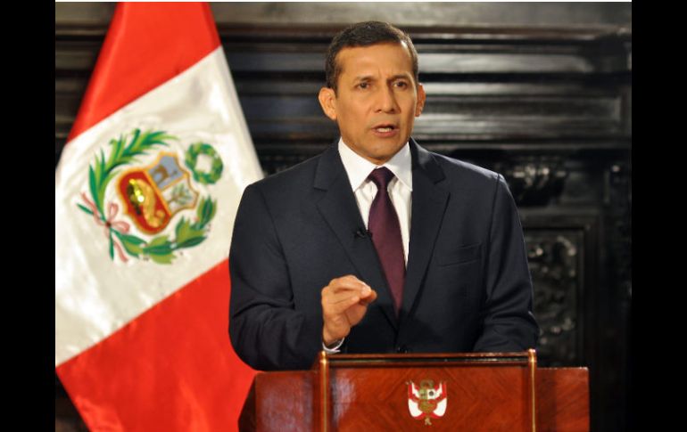 El presidente peruano Ollanta Humala dijo que será ''garante'' para que proyecto minero cumpla con normas ambientales. EFE  /