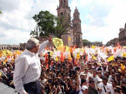 Andrés Manuel López Obrador en un acto de campaña hoy en Morelia, Michoacán. EFE  /