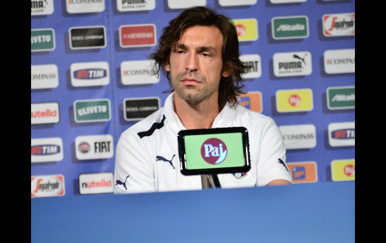 Andrea Pirlo destacó hoy en rueda de prensa que Italia muestra fuerza en todas las zonas del campo. ARCHIVO  /