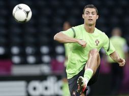 Cristiano Ronaldo se prepara para el duelo ante España en semifinales. AFP  /