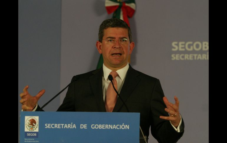 José Oscar Vega Marín en conferencia de prensa en instalaciones de la Secretaría de Gobernación. NTX  /