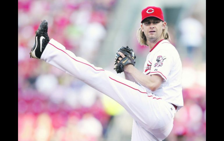 Bronson Arroyo se mostró sólido durante siete entradas ante los bateadores de los Cerveceros. AP  /