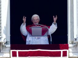 Como 'Obispo de la Ciudad Eterna', el papa se unió a la celebración de los italianos. EFE  /