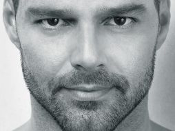 TRANSPARENTE. Una de las biografías más esperadas de los últimos años fue Yo, de Ricky Martin. ESPECIAL  /