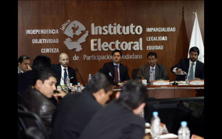 El IEPC terminó el conteo de votos en 32 de 125 municipios de Jalisco.  /