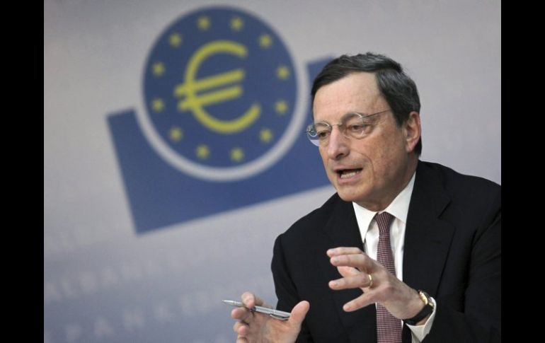 El presidente del BCE, Mario Draghi, consideró que los mecanismos de rescate ya ideados deberían ser suficientes. EFE  /