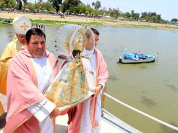 La Virgen de Zapopan recorrió el lago más grande del país.  /