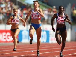 La rusa Natalia Rusakova buscará la medalla de oro en relevos 4x100 y bronce en 200 metros. ESPECIAL  /