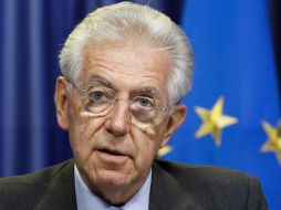 El primer ministro italiano, Mario Monti, deja el cargo de titular de Economía y Finanzas de Italia.  EFE  /