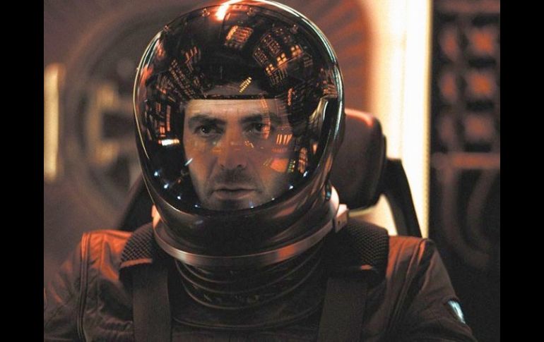 La película ''Gravity'' de Alfonso Cuarón, podría pasar de la ficción a la realidad. ESPECIAL  /