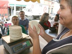 No se puede tener un precio seguro de tortilla, cuando el maíz tiene variables. ARCHIVO  /