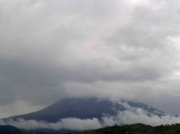 Imagen del volcán Popocatépetl tomada hoy, miércoles 10 de julio de 2012. EL UNIVERSAL  /