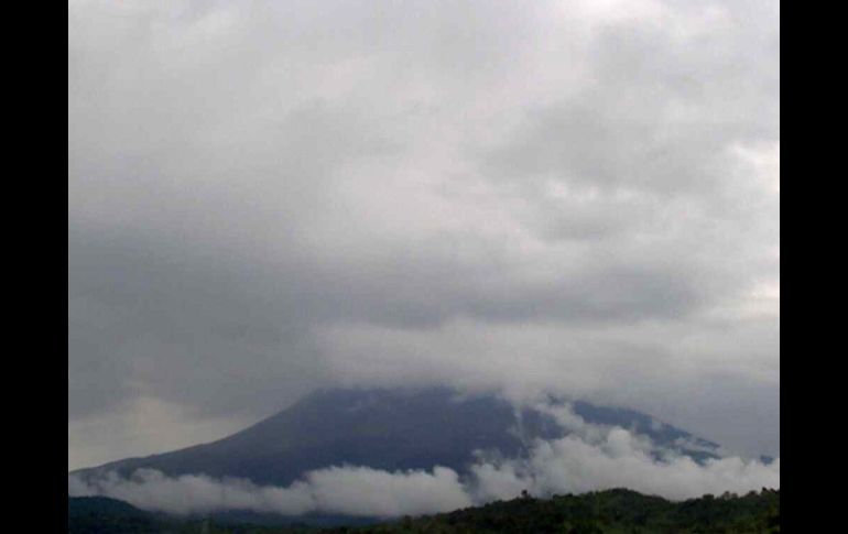 Imagen del volcán Popocatépetl tomada hoy, miércoles 10 de julio de 2012. EL UNIVERSAL  /