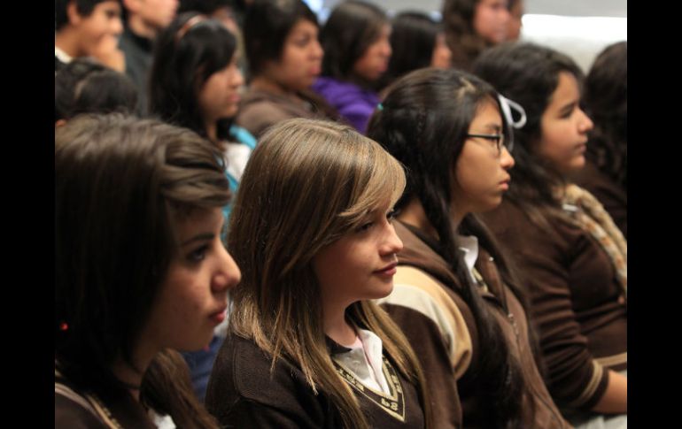 La educación sexual se debe reconocer y otorgar desde la adolescencia, para evitar embarazos no deseados, según especialista. ARCHIVO  /