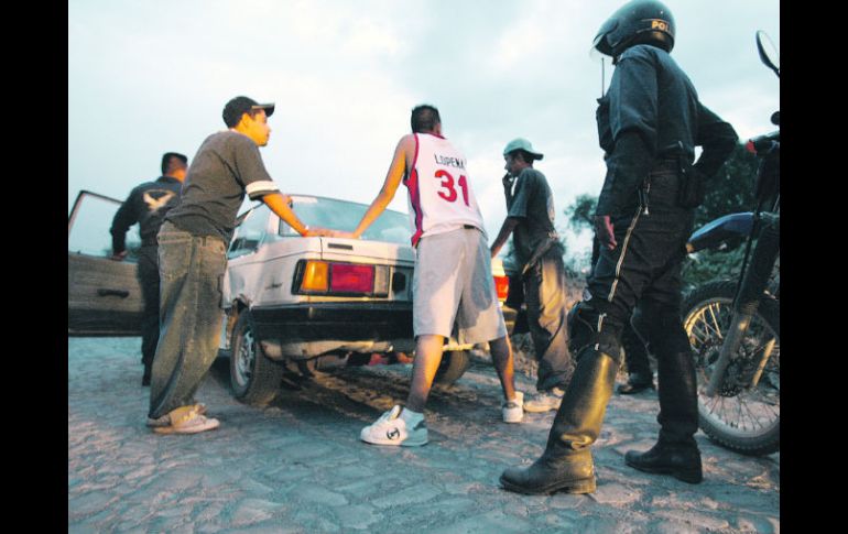 Operativo exitoso.- Según la AMIS, los ilícitos cayeron porque mejoraron las acciones policiales.  /