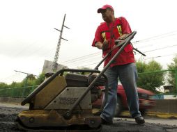 Es necesario compactar el terreno para que el material de reposición tome una consistencia similar al encarpetado.  /