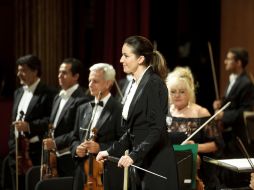 La Orquesta Filarmónica de Jalisco, encabezados por su directora Alondra de la Parra. ARCHIVO  /