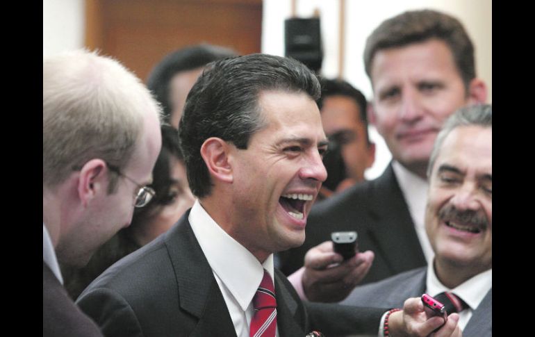 Enrique Peña Nieto pidió a todas las fuerzas políticas a tener una “actitud constructiva”. EFE  /