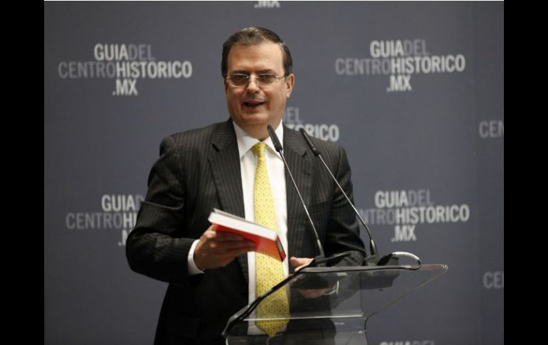 Marcelo Ebrard ha negado firmar reconocimiento del triunfo de Peña Nieto en la elección del 1 de julio. NTX  /