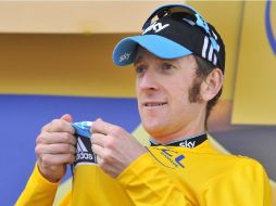 El virtual campeón del Tour de Francia, Bradley Wiggins, competirá en el equipo británico de ciclismo de pista. EFE  /