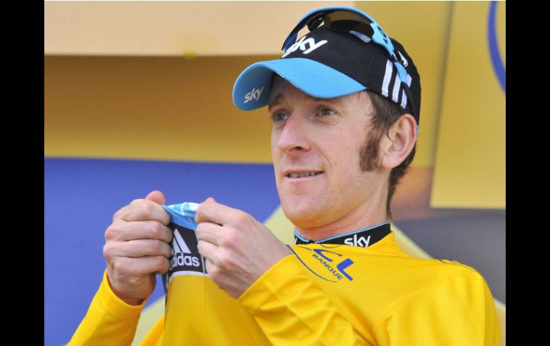 El virtual campeón del Tour de Francia, Bradley Wiggins, competirá en el equipo británico de ciclismo de pista. EFE  /