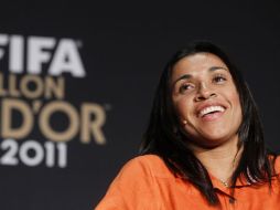 Marta es conocida como la ''Pelé con faldas'' del futbol femenino. ARCHIVO  /