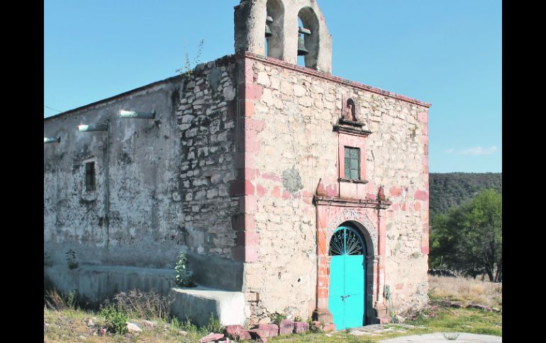 Inmueble. La hermosa capilla de Teocaltitán, de canteras rosas, honrada a San Francisco de Asís.  /